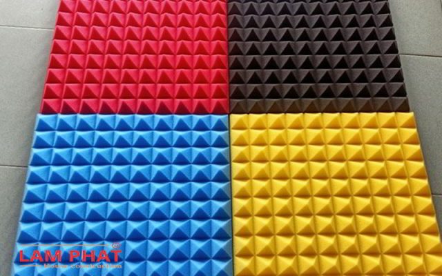 mút kim tự tháp tiêu âm quán bar clup